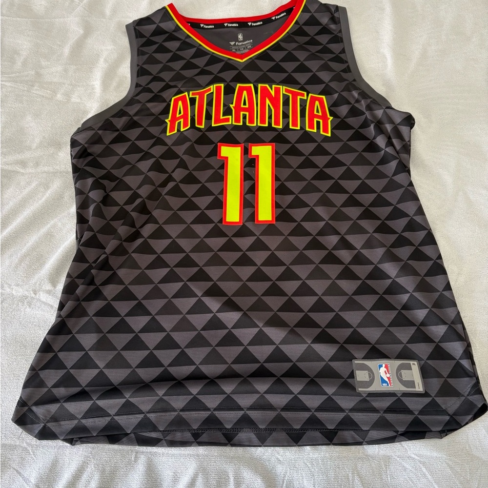 Fanatics Black and Red Trae Young Atlanta Hawks Jersey Adult XL